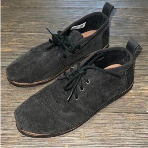 Toms Bota Corduroy Lace Up Shoes size 7